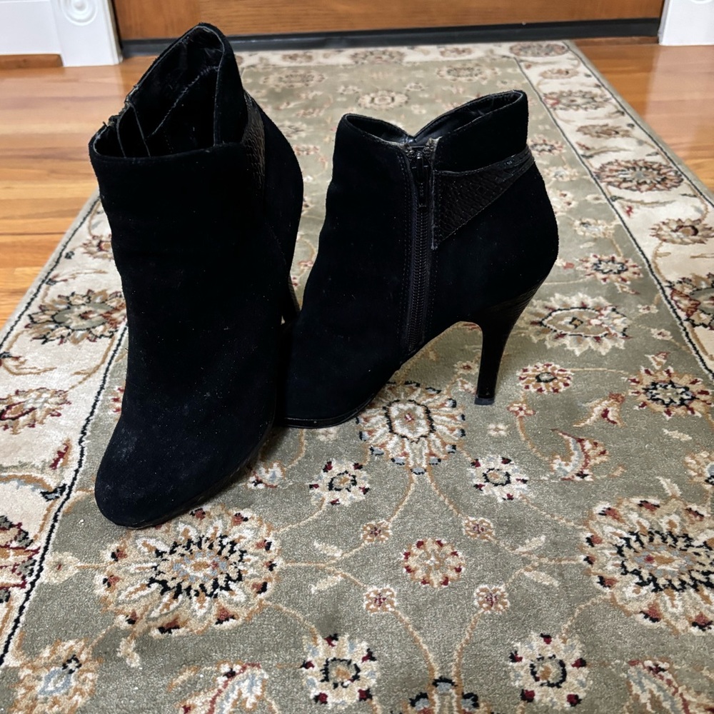 Steve Madden heeled boots